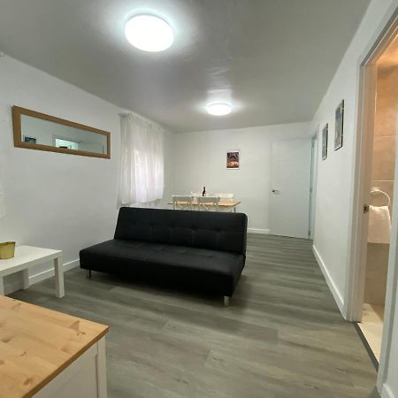 Piso Junto Al Hospital Macarena Apartment Seville Exterior photo